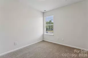 1620 Arlyn Cir, Charlotte, NC 28213 - Photo 21