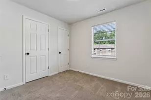 1620 Arlyn Cir, Charlotte, NC 28213 - Photo 17