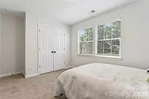 1638 Arlyn Cir, Charlotte, NC 28213 - Photo 19