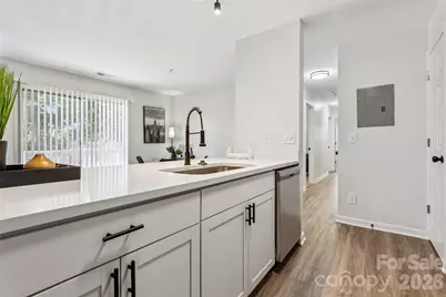 1638 Arlyn Circle #G, Charlotte, NC 28213 - Photo 9