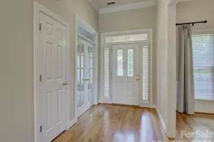 10119 Victoria Mill Ct, Charlotte, NC 28277 - Photo 5