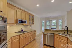 10119 Victoria Mill Ct, Charlotte, NC 28277 - Photo 15
