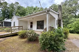 406 Circle Dr W, Shelby, NC 28150 - Photo 3