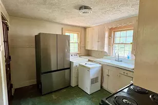406 Circle Dr W, Shelby, NC 28150 - Photo 11