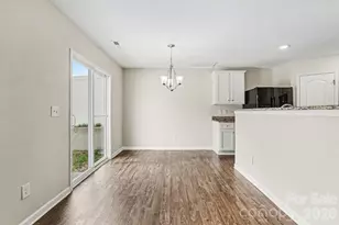 2240 Latimer Ln, Charlotte, NC 28214 - Photo 5