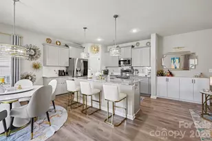 7317 Greenrock Ct, Charlotte, NC 28215 - Photo 13