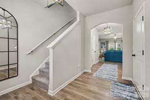 7317 Greenrock Ct, Charlotte, NC 28215 - Photo 5