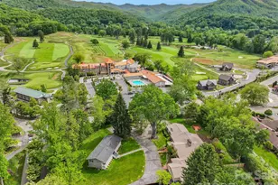 142 Country Club Dr, Waynesville, NC 28786 - Photo 3