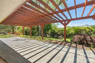 142 Country Club Dr, Waynesville, NC 28786 - Photo 19