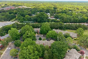 9126 N Vicksburg Park Ct, Charlotte, NC 28210 - Photo 35