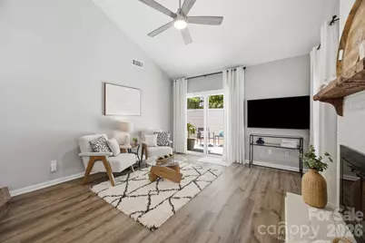 9126 N Vicksburg Park Court, Charlotte, NC 28210 - Photo 7