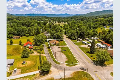675 Hendersonville Highway, Pisgah Forest, NC 28768 - Photo 7