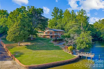 6296 Southlake Drive, Hickory, NC 28601 - Photo 5