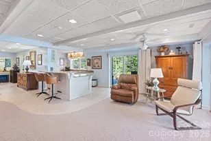 6296 Southlake Dr, Hickory, NC 28601 - Photo 33