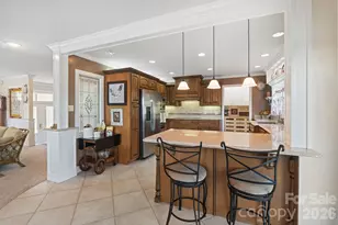 6296 Southlake Dr, Hickory, NC 28601 - Photo 19
