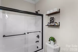 1776 Whitewater Ct, Hickory, NC 28602 - Photo 19