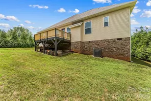 1776 Whitewater Ct, Hickory, NC 28602 - Photo 29
