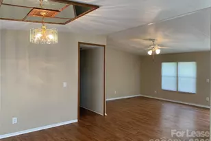 135 Langtree Rd, Mooresville, NC 28117 - Photo 3