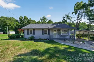 2578 Simpson Road E, Burlington, NC 27217 - Photo 1