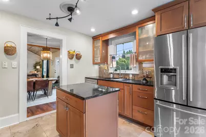 1026 14th Avenue Drive NW, Hickory, NC 28601 - Photo 9