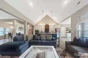 501 Edmunds Ln, Clover, SC 29710 - Photo 5