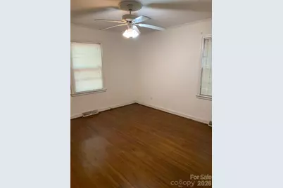 2336 Markham Court, Charlotte, NC 28205 - Photo 5