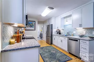 1705 Hummingbird Ln, Hendersonville, NC 28792 - Photo 13