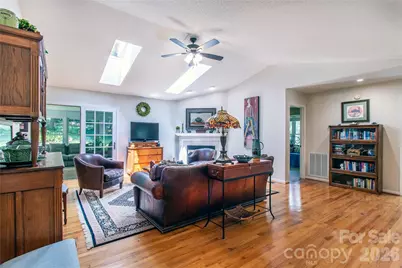 1705 Hummingbird Lane, Hendersonville, NC 28792 - Photo 9