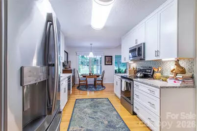 1705 Hummingbird Lane, Hendersonville, NC 28792 - Photo 15