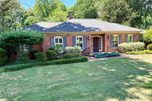 136 Mimosa Hills Dr, Morganton, NC 28655 - Photo 3