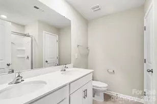 310 Kingsford Dr, Stanley, NC 28164 - Photo 17