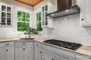 80 Village Pointe Ln, Asheville, NC 28803 - Photo 17