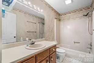 75 Laurelwood Dr, Marion, NC 28752 - Photo 15