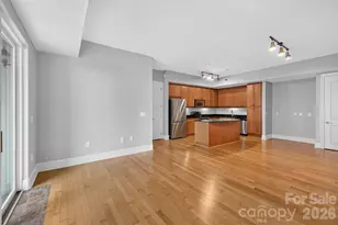 4620 Piedmont Row Dr, Charlotte, NC 28210 - Photo 7