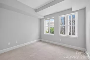4620 Piedmont Row Dr, Charlotte, NC 28210 - Photo 11
