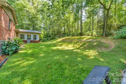 1199 Deer Park Lake Road, Spruce Pine, NC 28777 - Photo 5