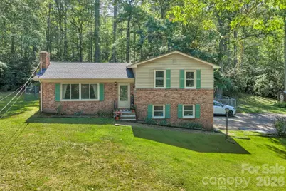 1199 Deer Park Lake Road, Spruce Pine, NC 28777 - Photo 3
