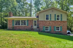 1199 Deer Park Lake Rd, Spruce Pine, NC 28777 - Photo 1