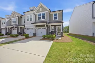 2037 Crooked Oak Ln, York, SC 29745 - Photo 5