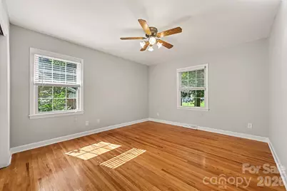 6207 Honegger Drive, Charlotte, NC 28211 - Photo 13