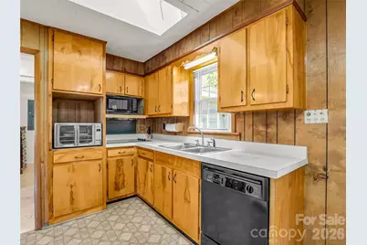 215 Varden Place, Swannanoa, NC 28778 - Photo 19