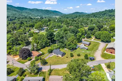 215 Varden Place, Swannanoa, NC 28778 - Photo 39