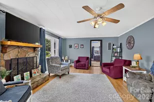 418 Powell Cir NE, Lenoir, NC 28645 - Photo 7
