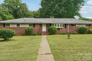 2819 Gardner Park Dr, Gastonia, NC 28054 - Photo 1