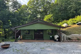 1347 Wipprecht Dr, Spruce Pine, NC 28777 - Photo 7
