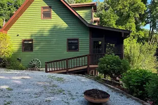 1347 Wipprecht Dr, Spruce Pine, NC 28777 - Photo 3