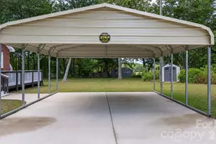 2981 E Maiden Rd, Maiden, NC 28650 - Photo 17