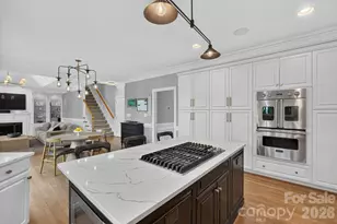 11423 Colonial Country Ln, Charlotte, NC 28277 - Photo 17