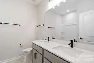 615 Myrick Aly, Charlotte, NC 28217 - Photo 39