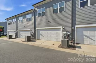 615 Myrick Aly, Charlotte, NC 28217 - Photo 45